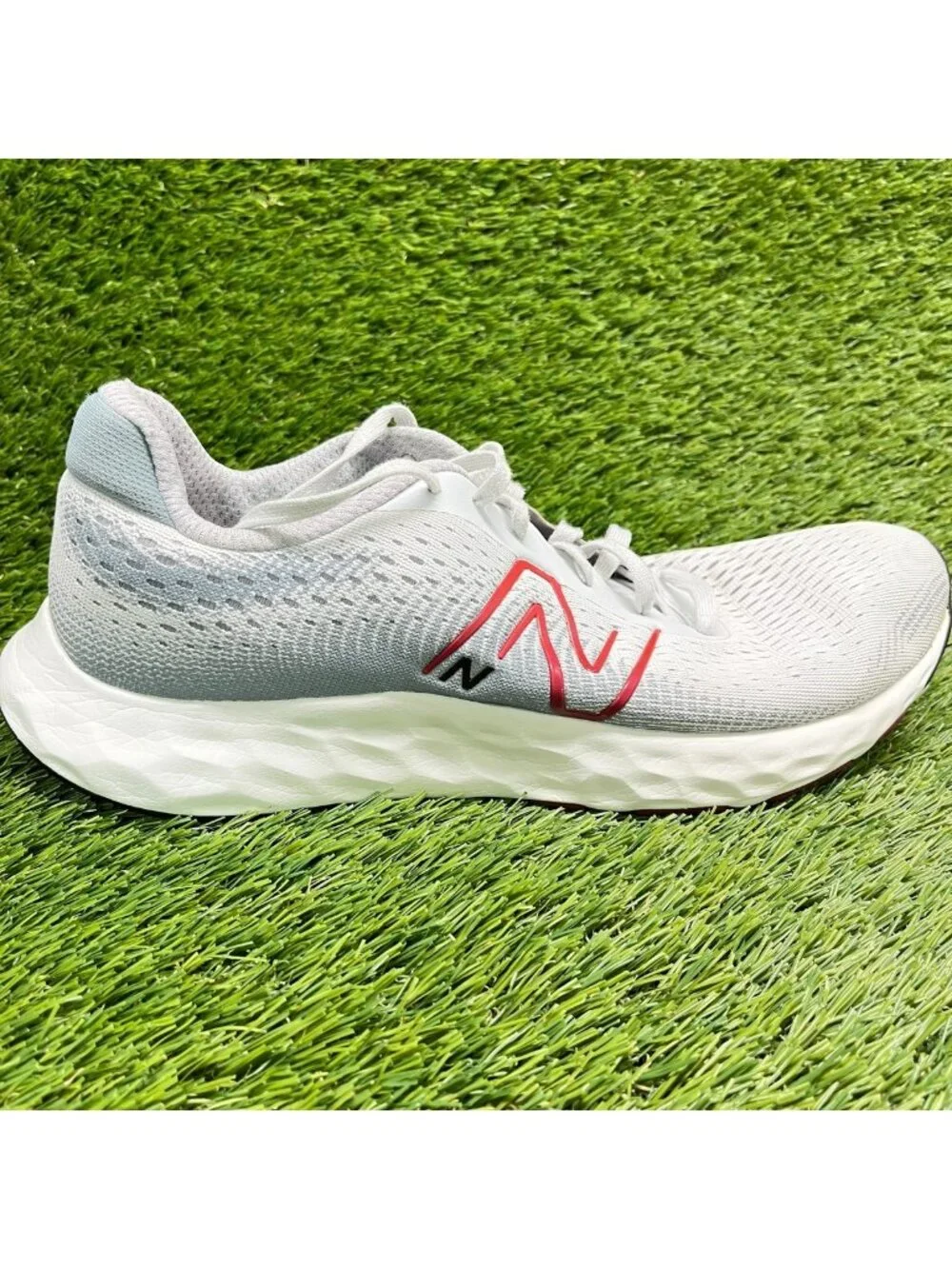 New Balance 520 v8 Mens Size 10.5 Gray Red White Athletic Running Shoes Sneakers